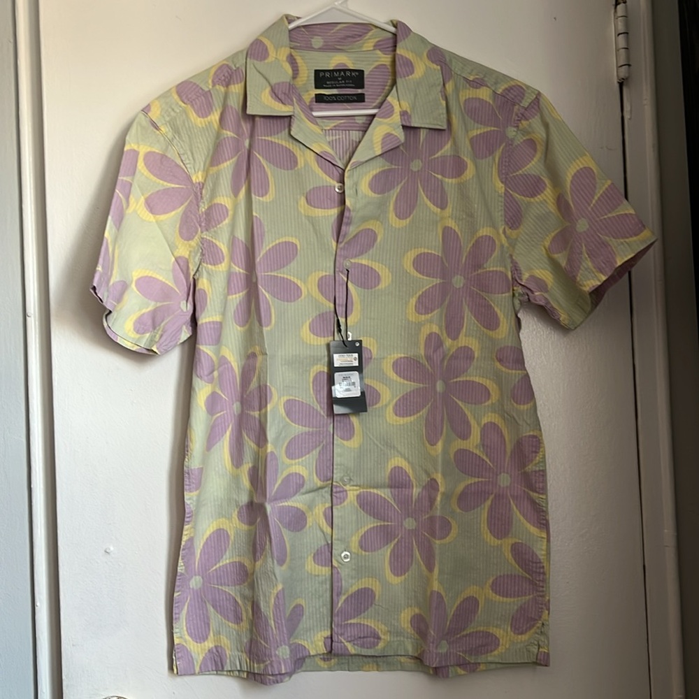 Floral Buttondown shirt M/L